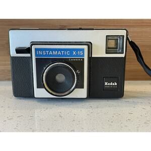 Kodak Instamatic X-15 Vintage Film Camera‎ With Case